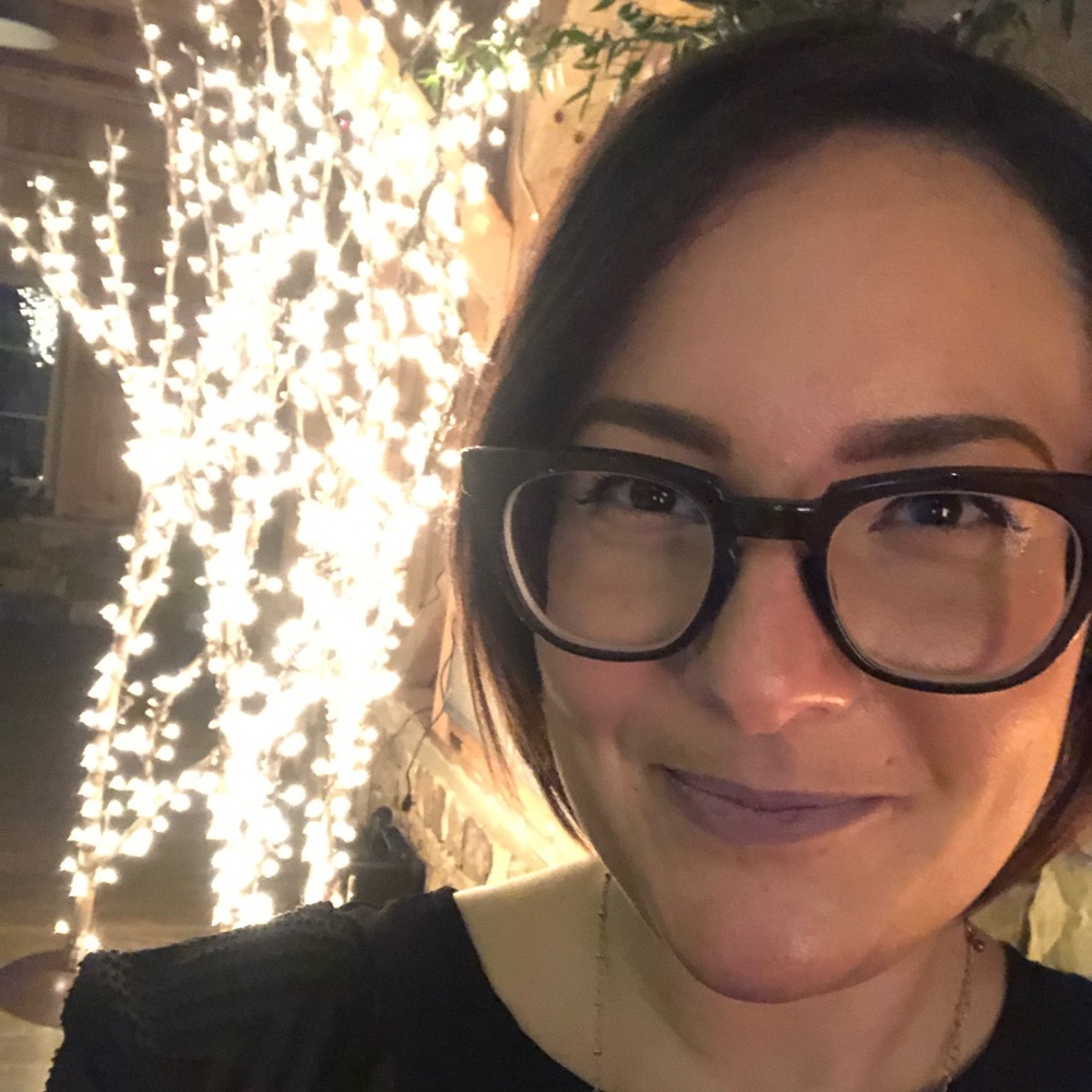 Meet your Posher, Lorena